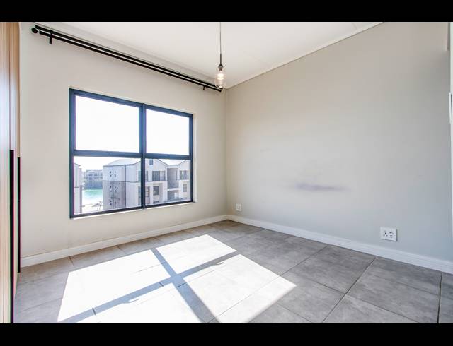 2 BEDROOM APARTMENT TO LET IN WATERFALL